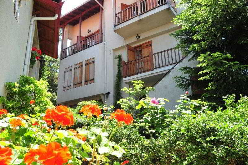 Guesthouse Papanikolaou Litochoro Exterior photo